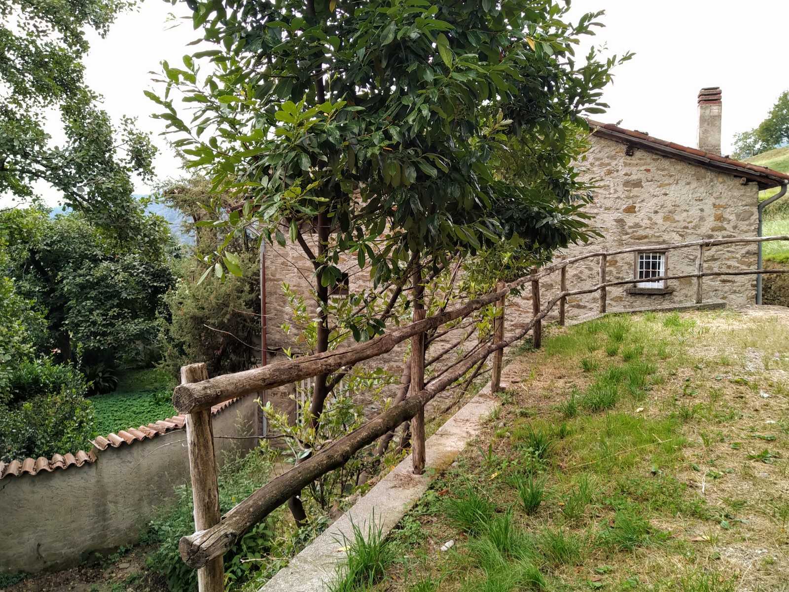 House in Foresto Sparso, Lombardy 10057072