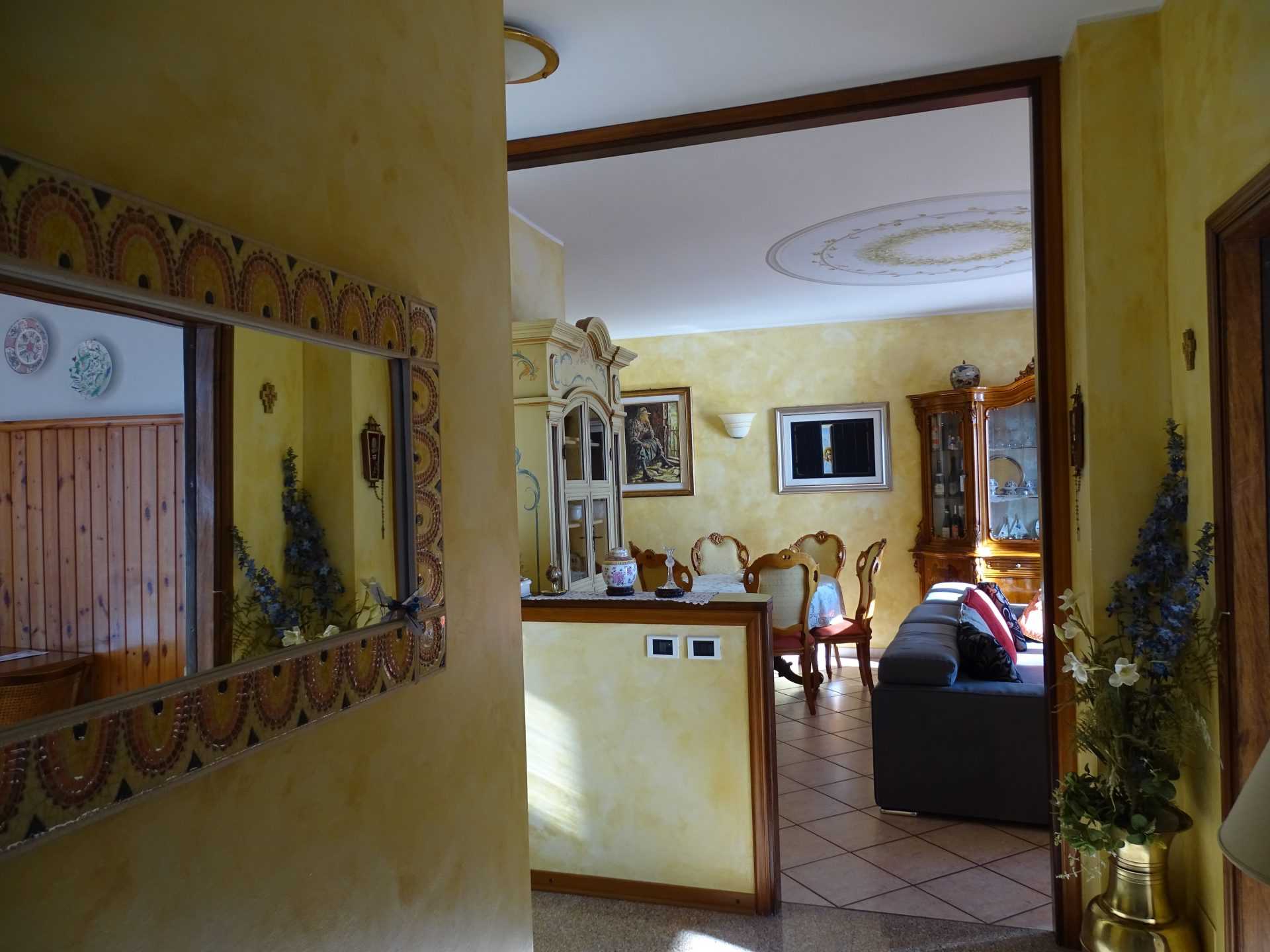 σπίτι σε Predore, Lombardy 10057109