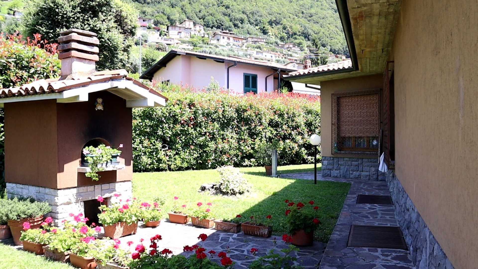 Dom w Sarnico, Lombardy 10057122