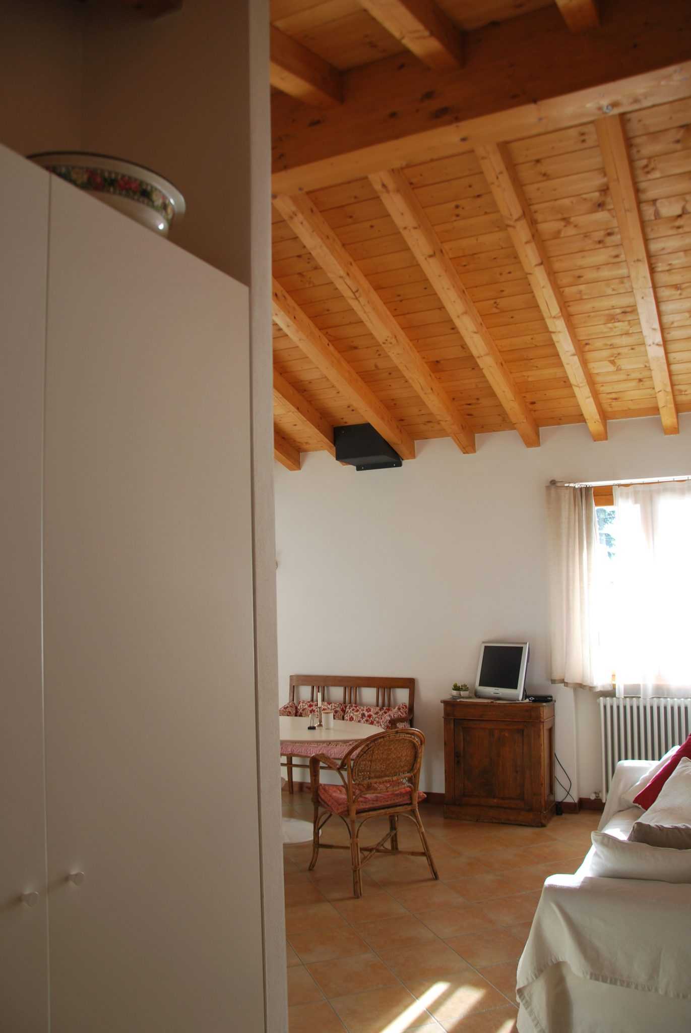 Condominium in Riva Di Solto, Lombardy 10057154