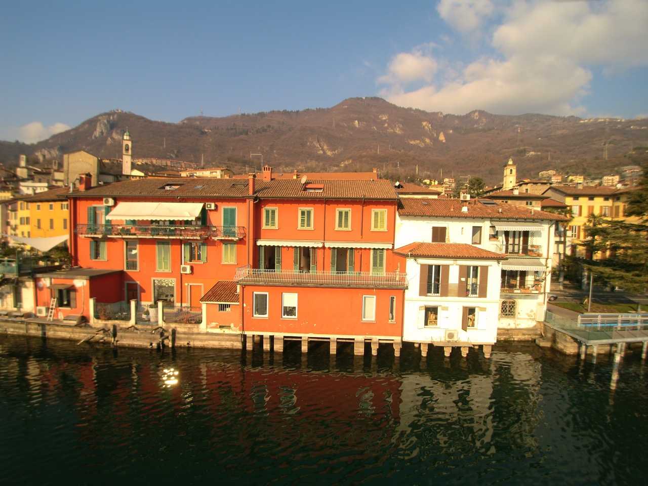 Condominium in Lovere, Lombardy 10057168
