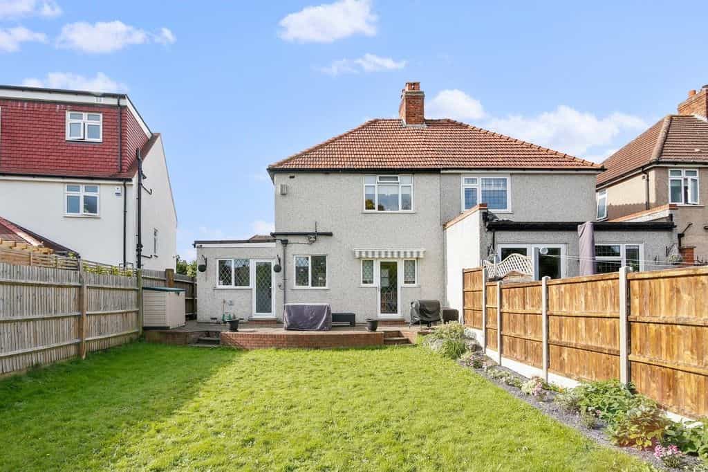 House in Sidcup, Kent 10057787