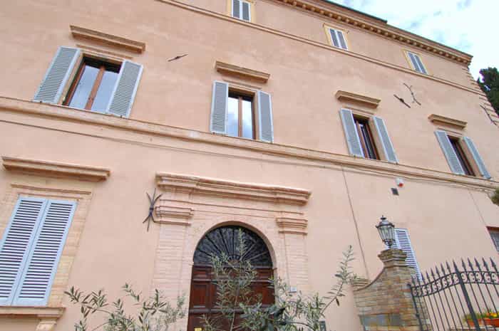 House in Spello, Umbria 10057833