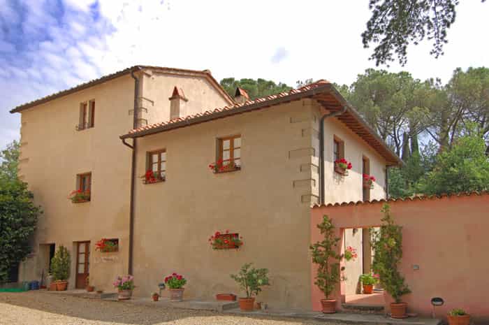House in Loro Ciuffenna, Arezzo 10057847