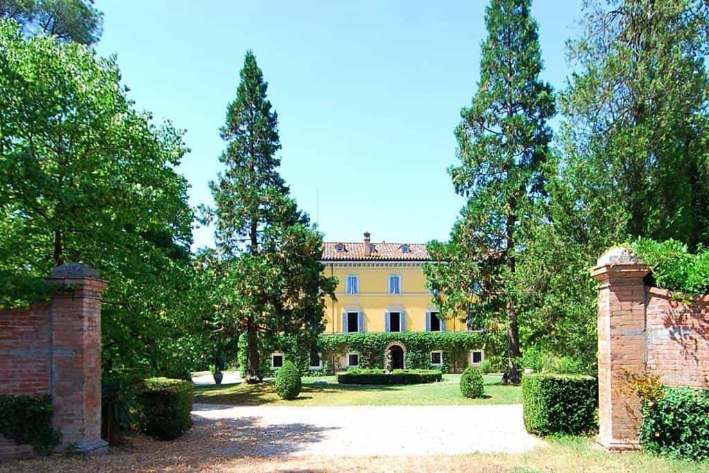 House in Perugia, Umbria 10058052