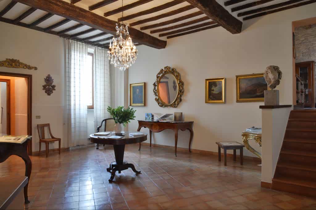 House in Todi, Perugia 10058059