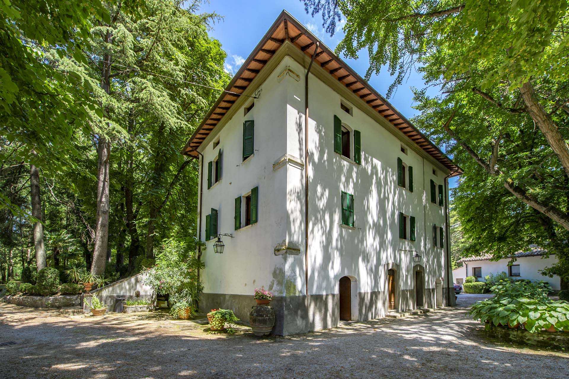 House in Montone, Perugia 10058099