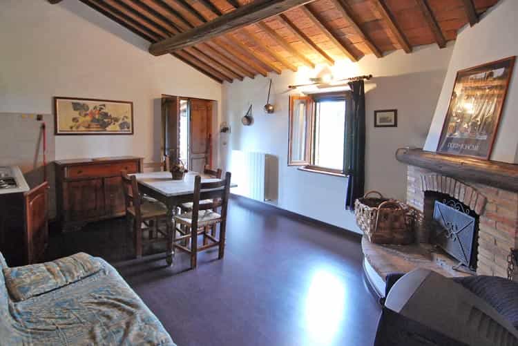 Huis in Castiglione Del Lago, Perugia 10058129
