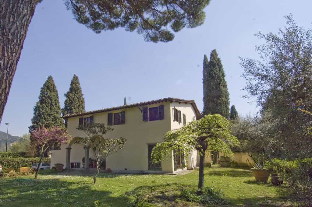 жилой дом в Боргунто, Тоскана 10058130