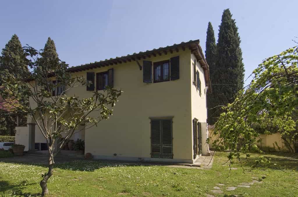 жилой дом в Fiesole, Florence City Centre 10058130