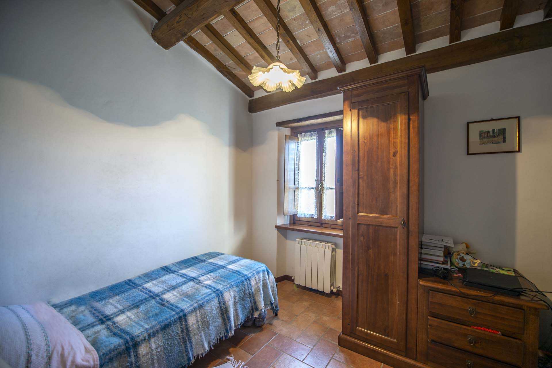 Hus i Poppi, Arezzo 10058137