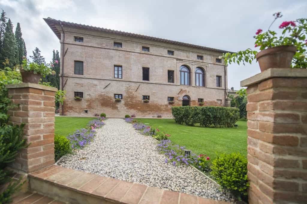 بيت في Siena, Siena 10058162