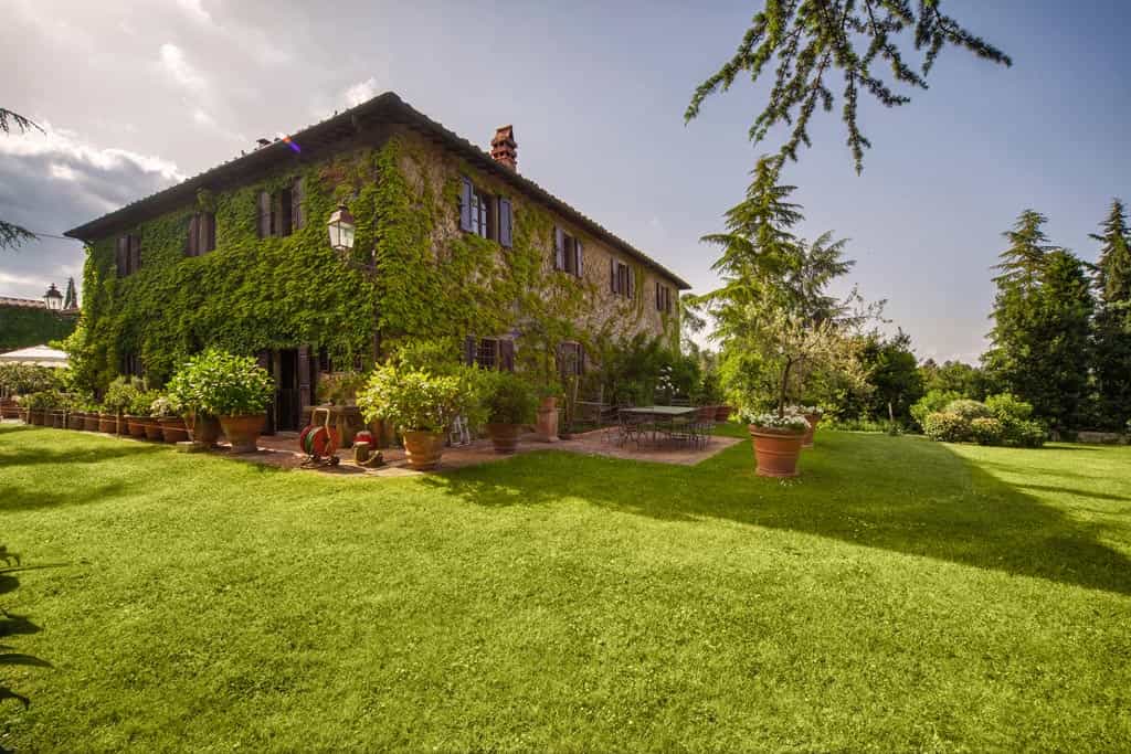 House in Figline Valdarno, Tuscany 10058165