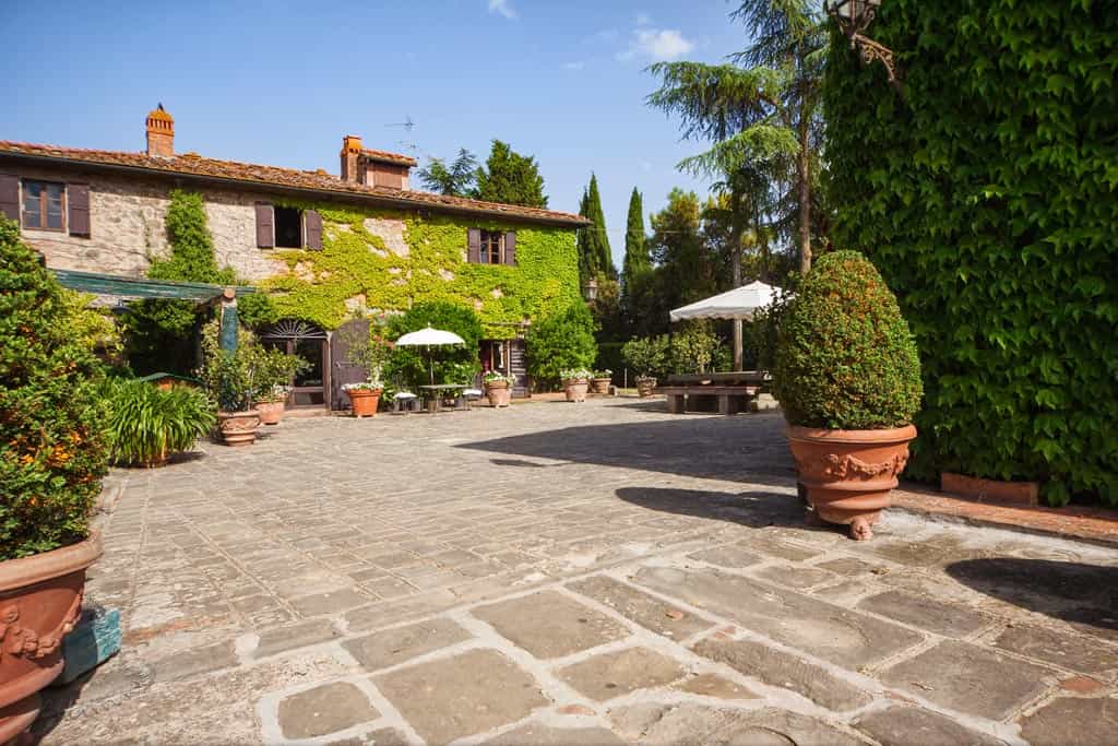 House in Figline Valdarno, Tuscany 10058165
