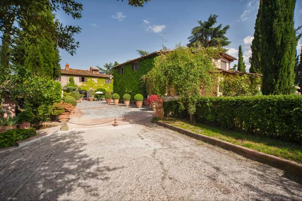 жилой дом в Figline E incisa Valdarno, Florence Province 10058165