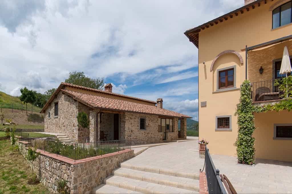жилой дом в Poppi, Arezzo 10058190