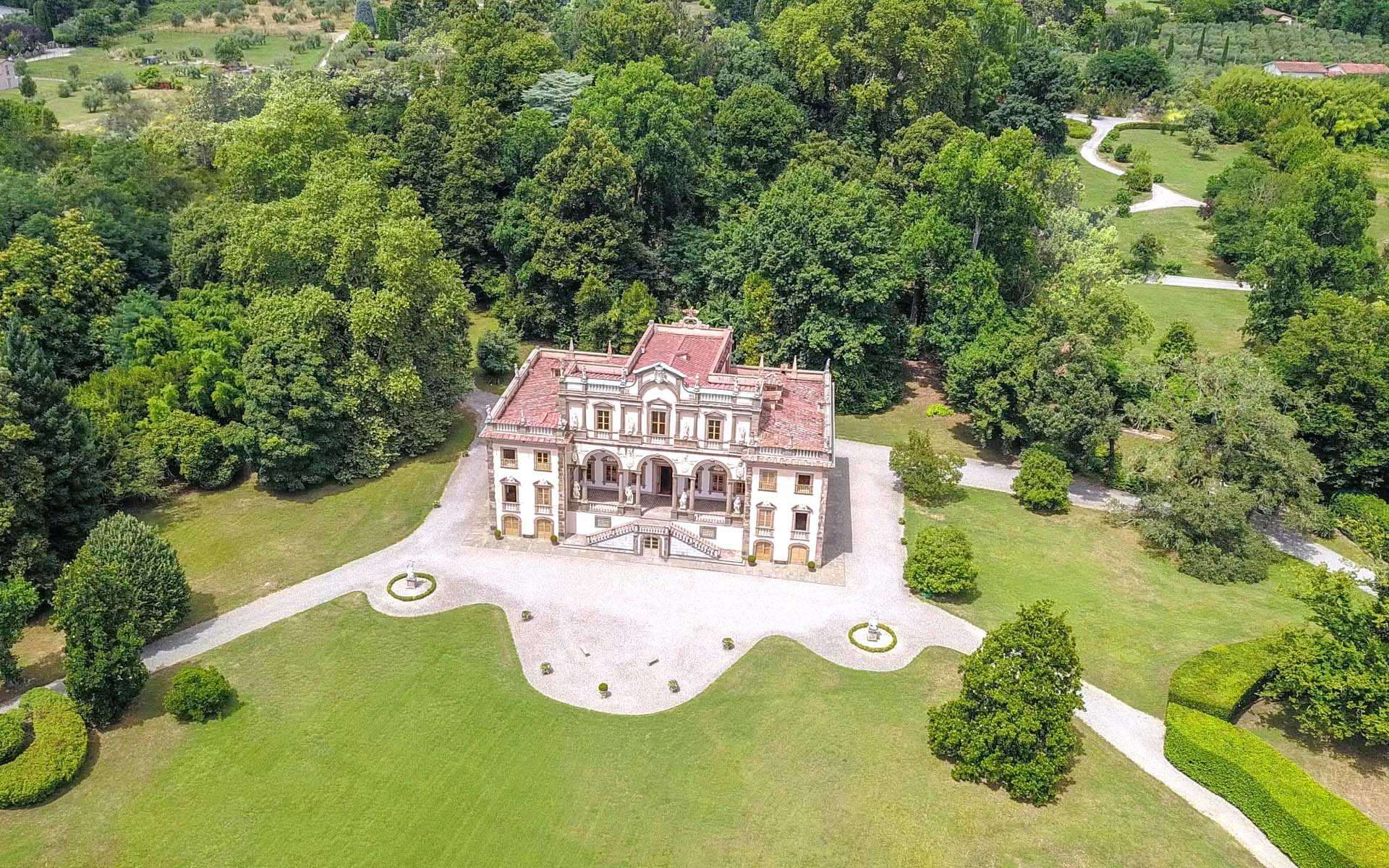 房子 在 Lucca, Lucca 10058231