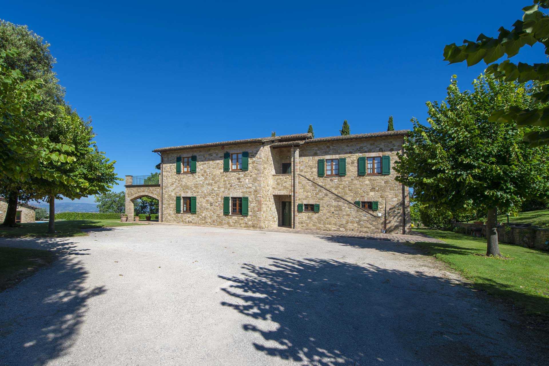Talo sisään Assisi, Perugia 10058285