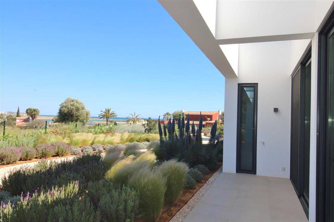 House in Vale Da Lama, Algarve 10058317