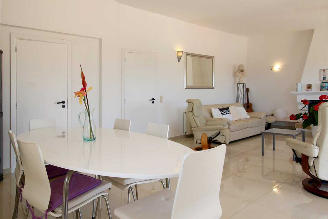 Talo sisään Praia Da Luz, Algarve 10058426