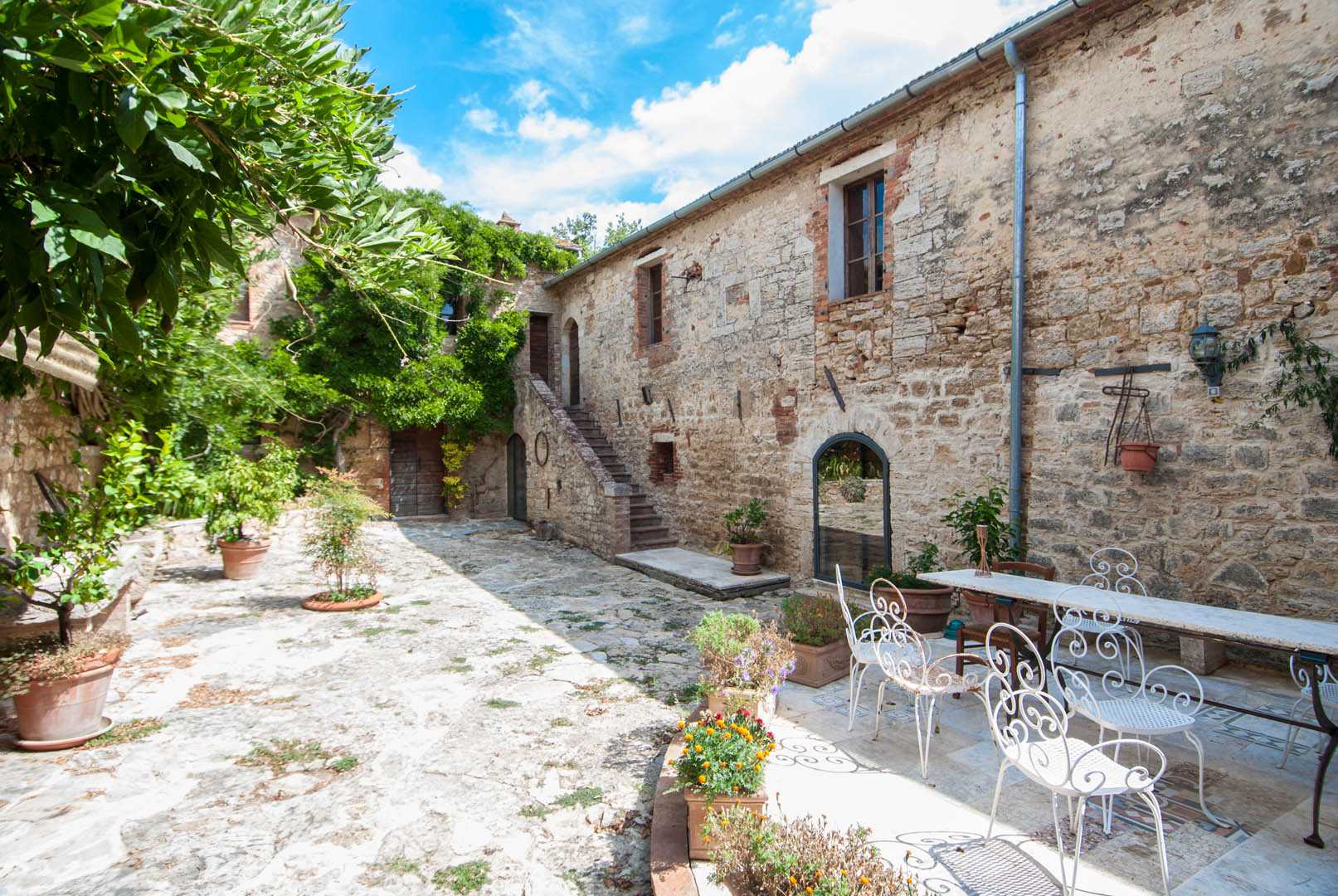 Talo sisään Rapolano Terme, Siena 10058496