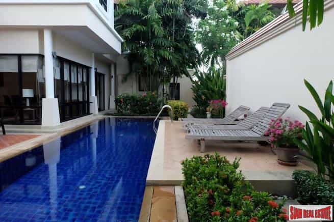 Dom w Ban Pa Sak, Phuket 10058522