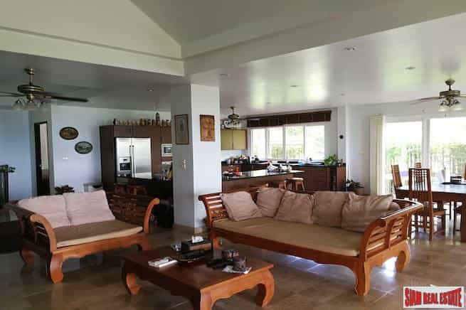 Talo sisään Pa Klok, Phuket 10058546