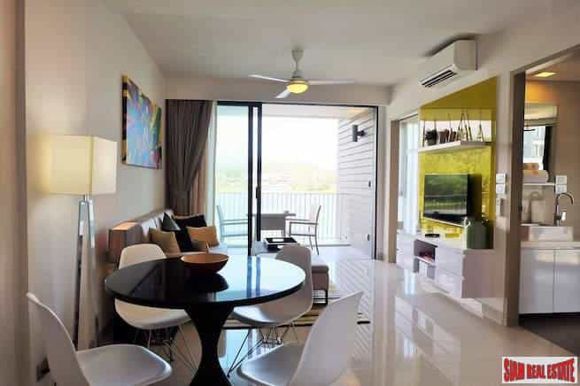 Condominium in Laguna, Phuket 10058548