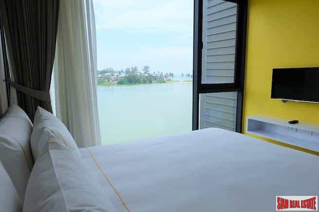 Condominium in Laguna, Phuket 10058561