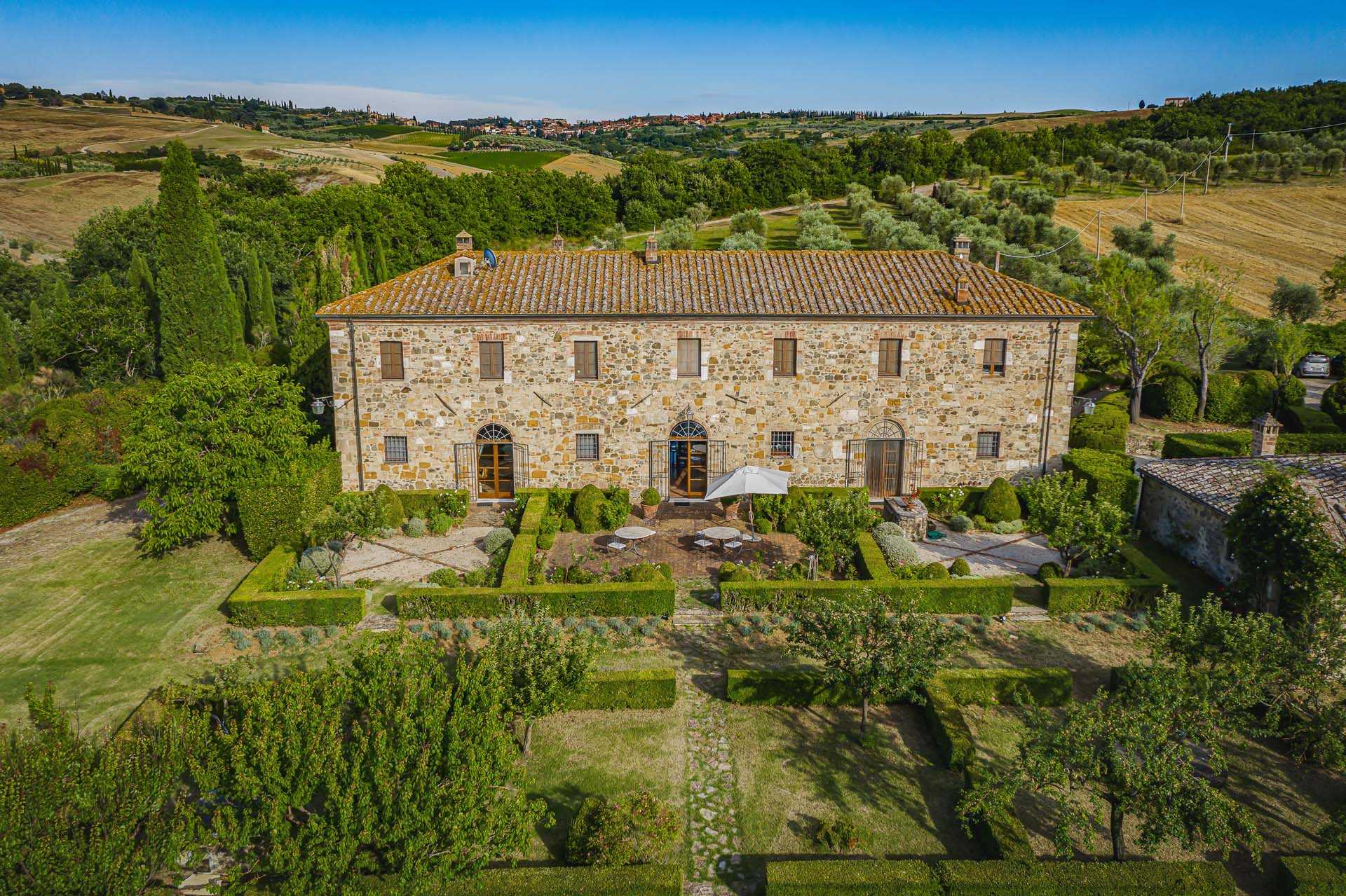 Hus i San Quirico D'orcia, Siena 10058593