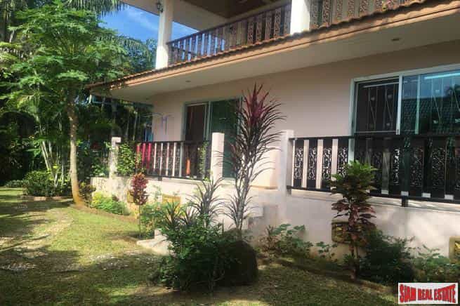 House in Chalong, Phuket 10058640