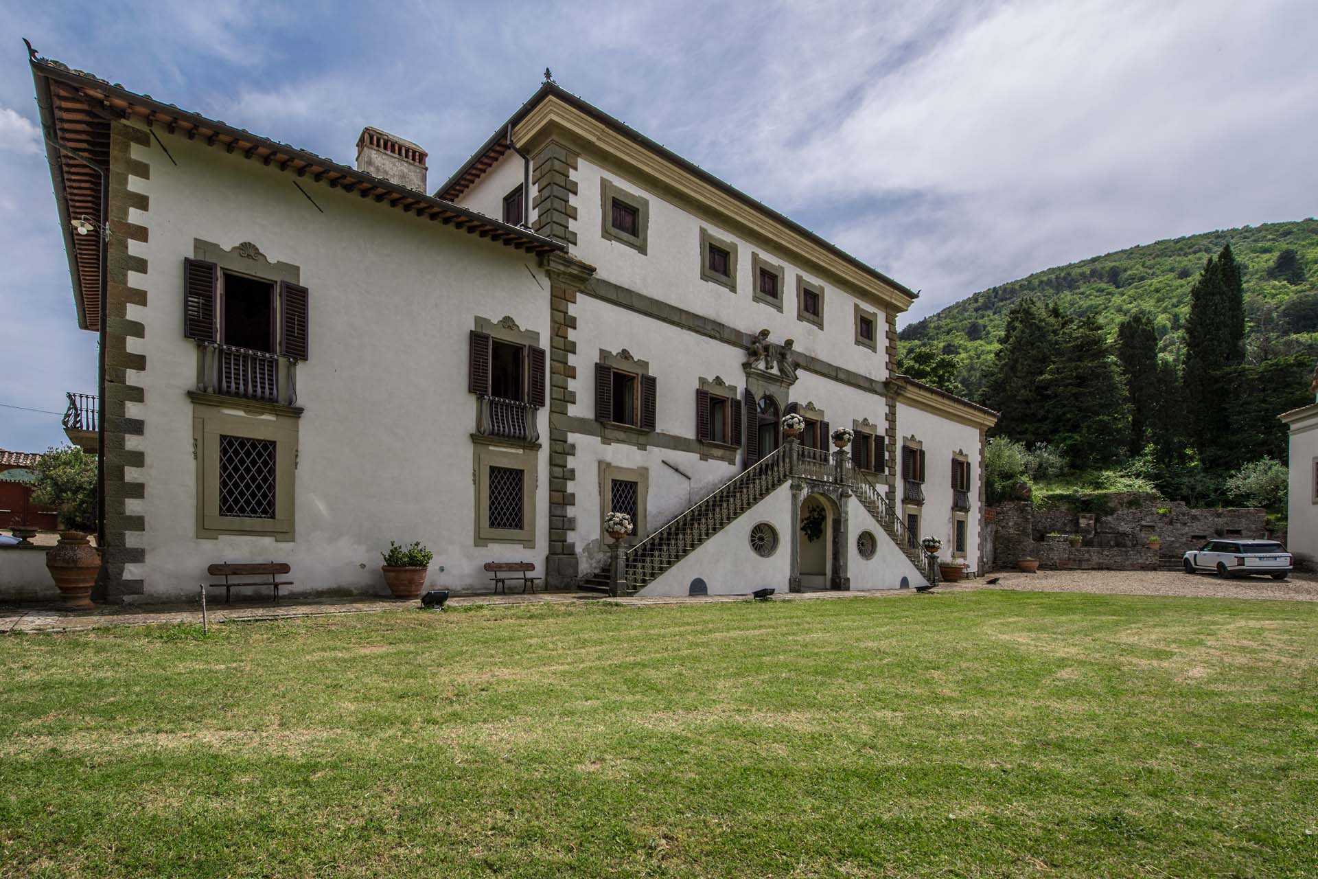 بيت في Greve in Chianti, Florence Province 10058644