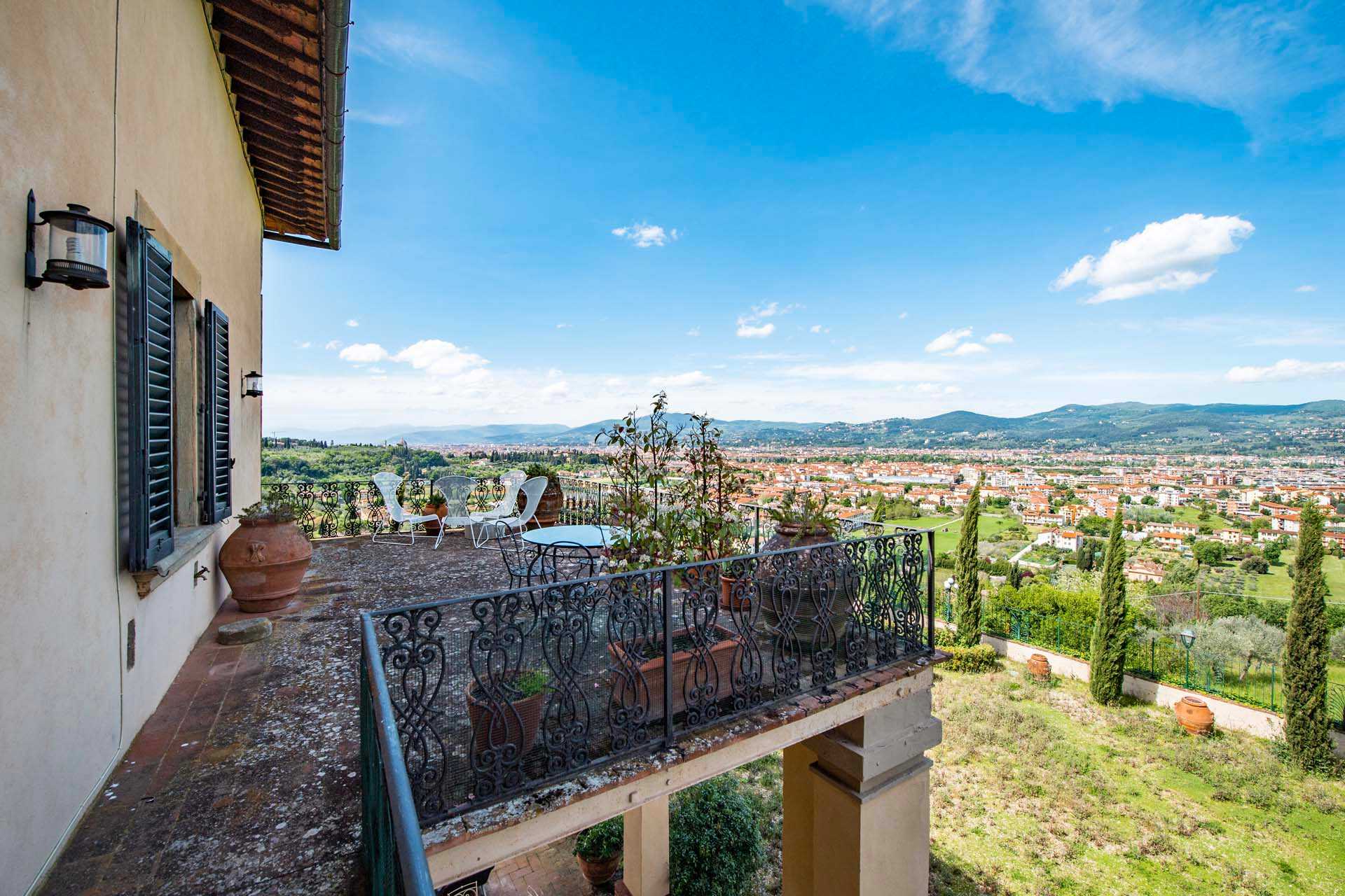 Condominium dans Florence, Toscane 10058741