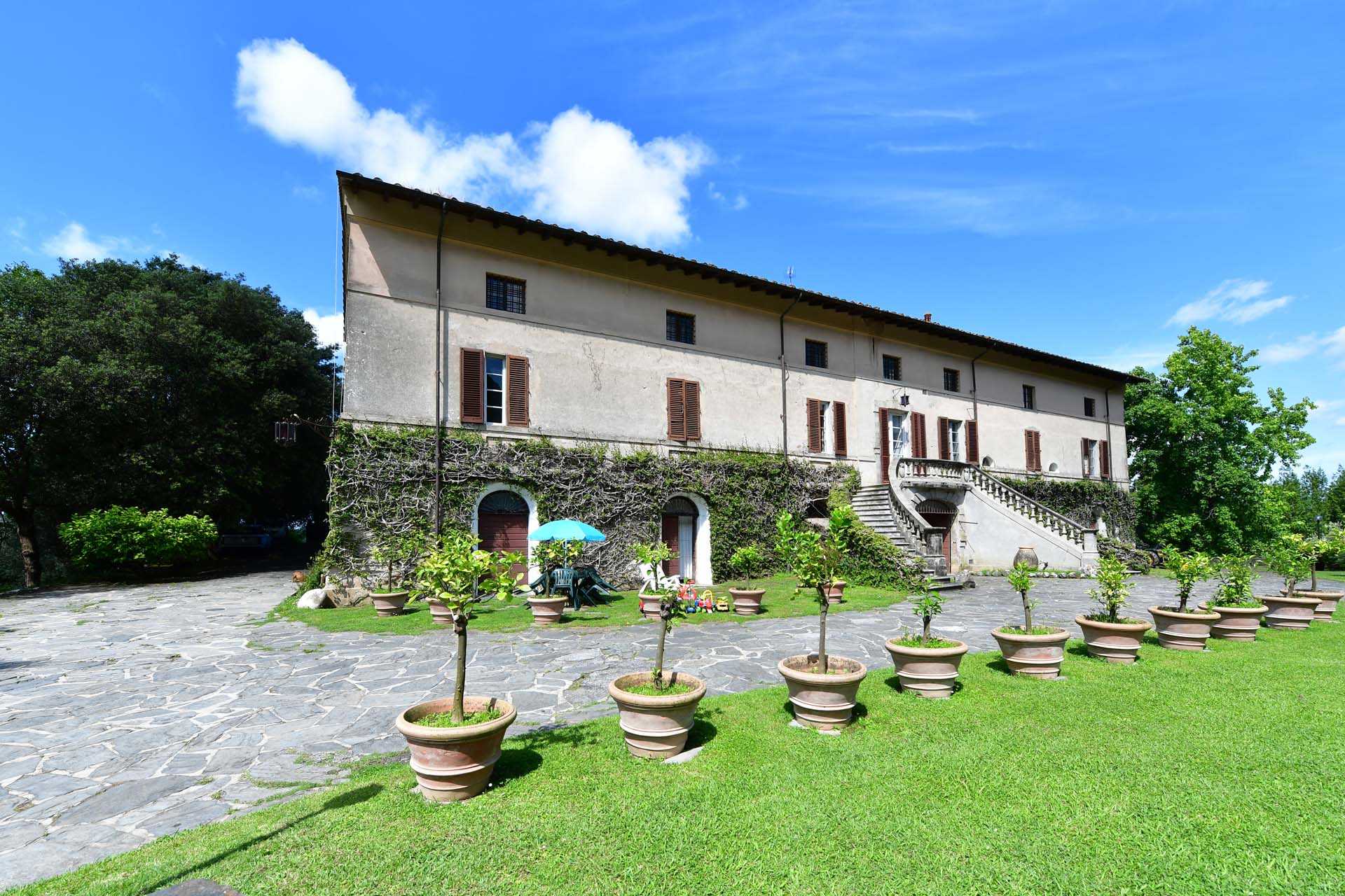 집 에 Camaiore, Lucca 10058760