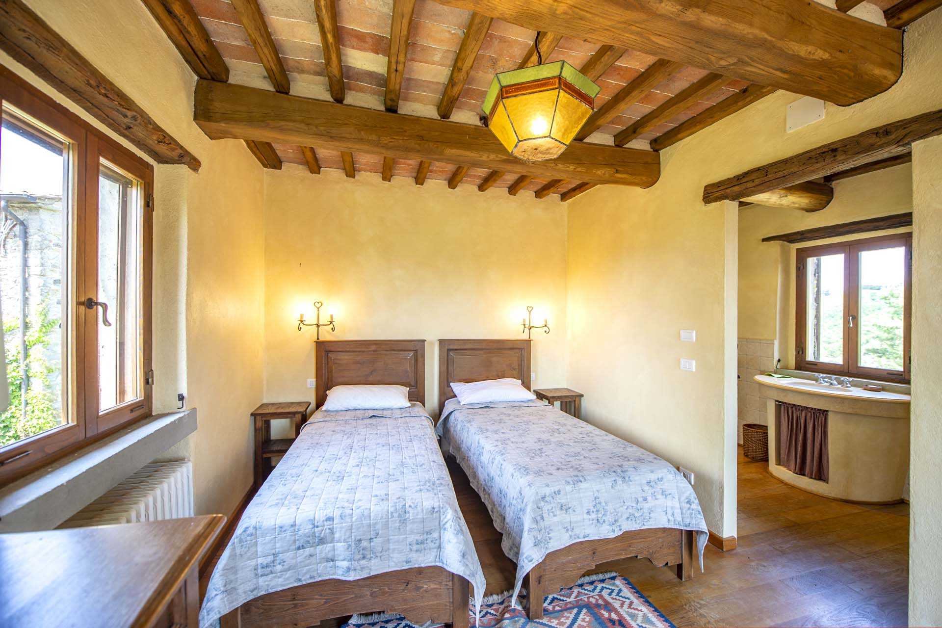 Casa nel Montone, Perugia 10058774