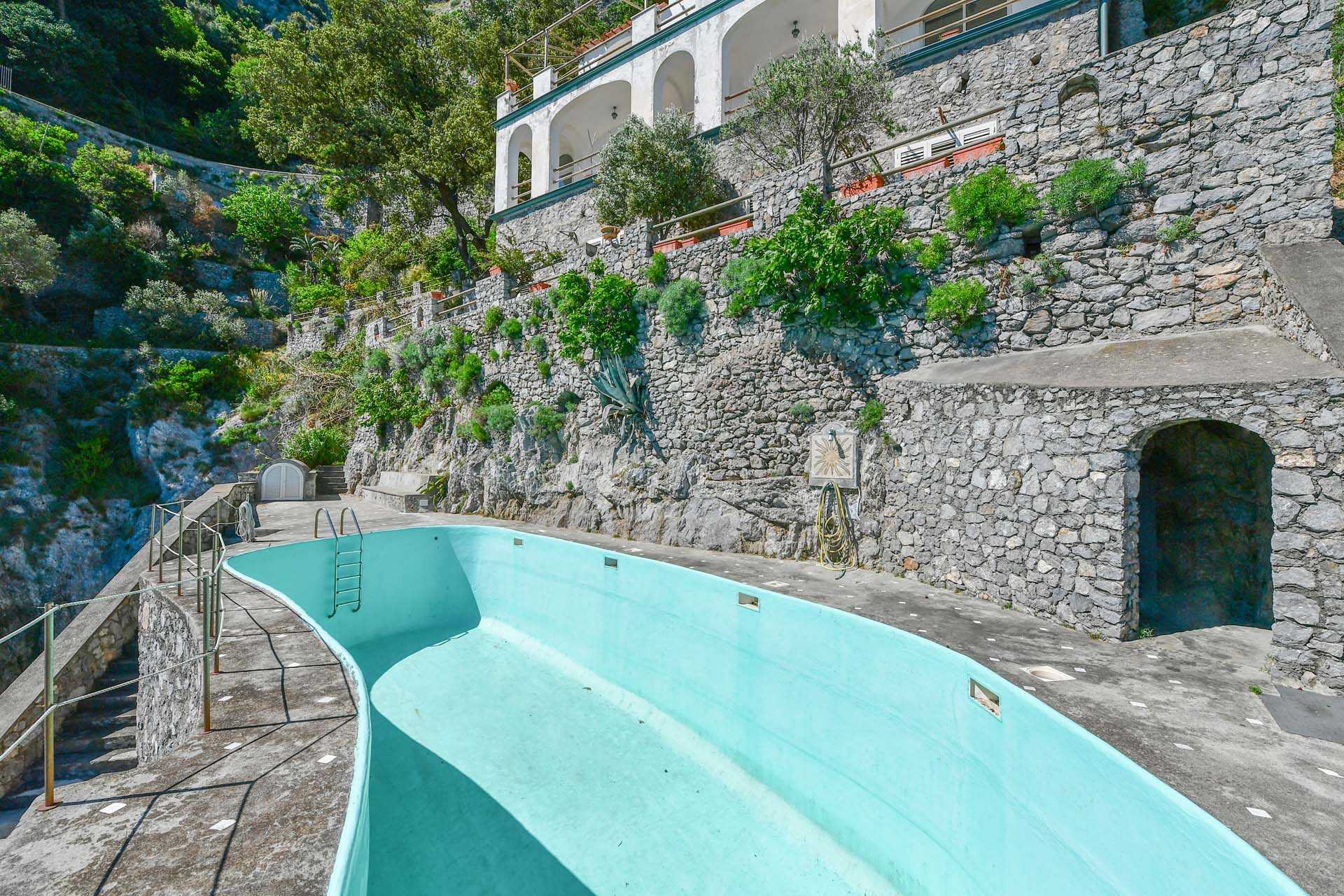 жилой дом в Amalfi, 1 Via Repubblica Marinae 10058819