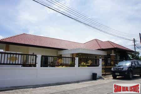 Haus im Chalong, Phuket 10058857