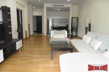 Condominium in Karon, Phuket 10058878