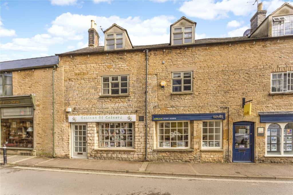 Condominium in Stow on the Wold, Gloucestershire 10058943