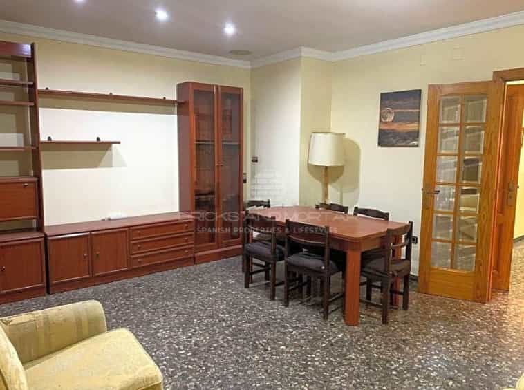 公寓 在 Sagunto, Valencia 10058957
