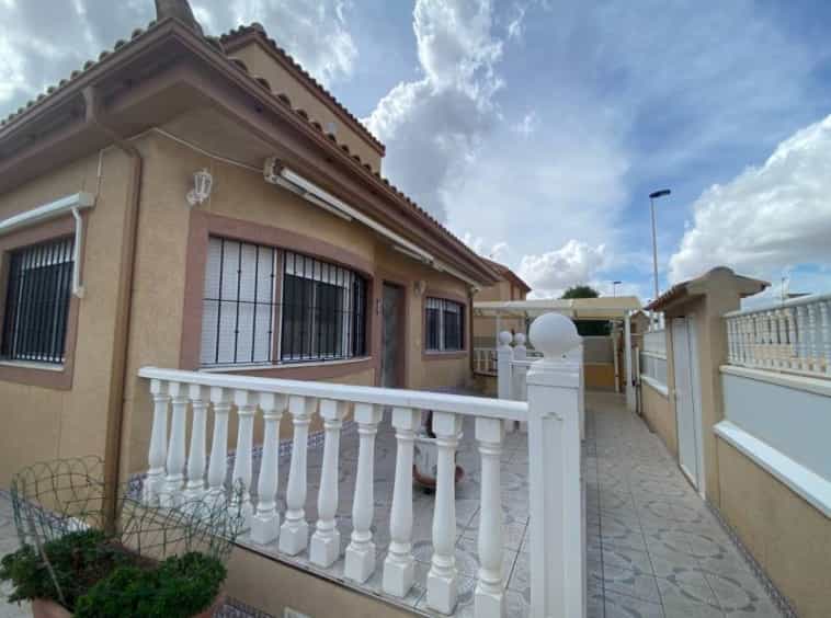Talo sisään Los Alcazares, Murcia 10058996