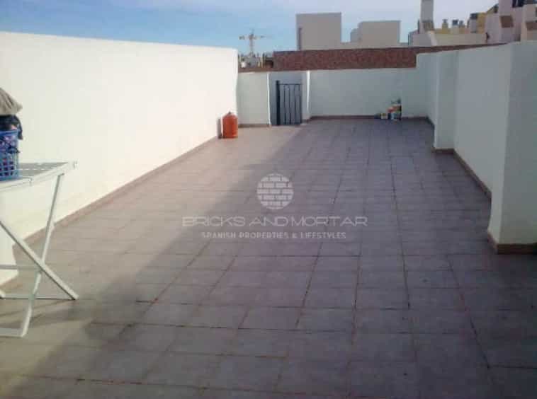 Ejerlejlighed i Villamarchante, Valencia 10059039