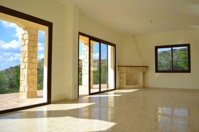 Huis in Kissonerga, Pafos 10059252