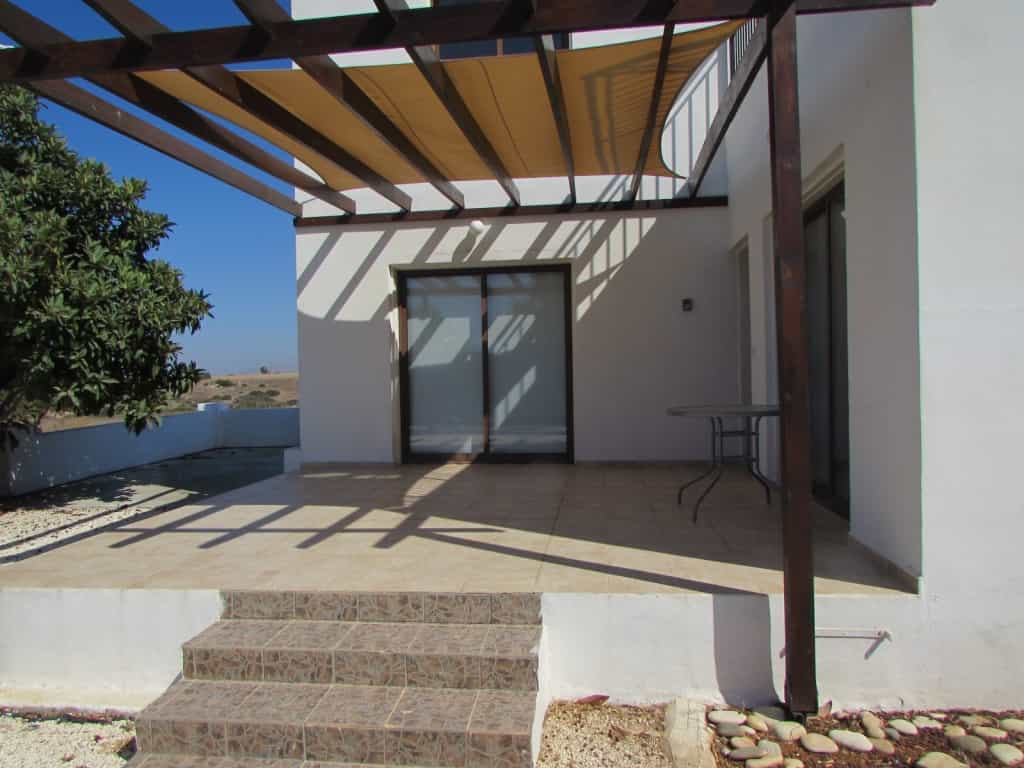 House in Agia Marinouda, Pafos 10059283