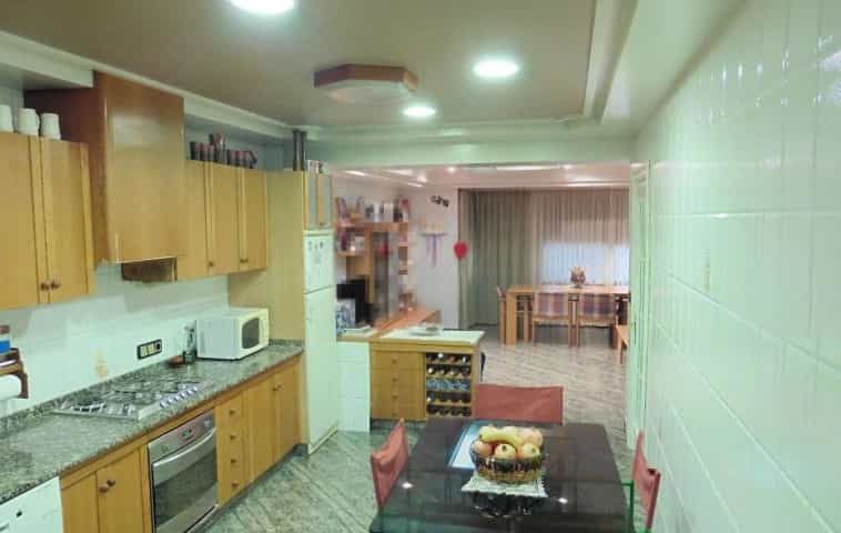 Rumah di Catral, Alicante 10059469