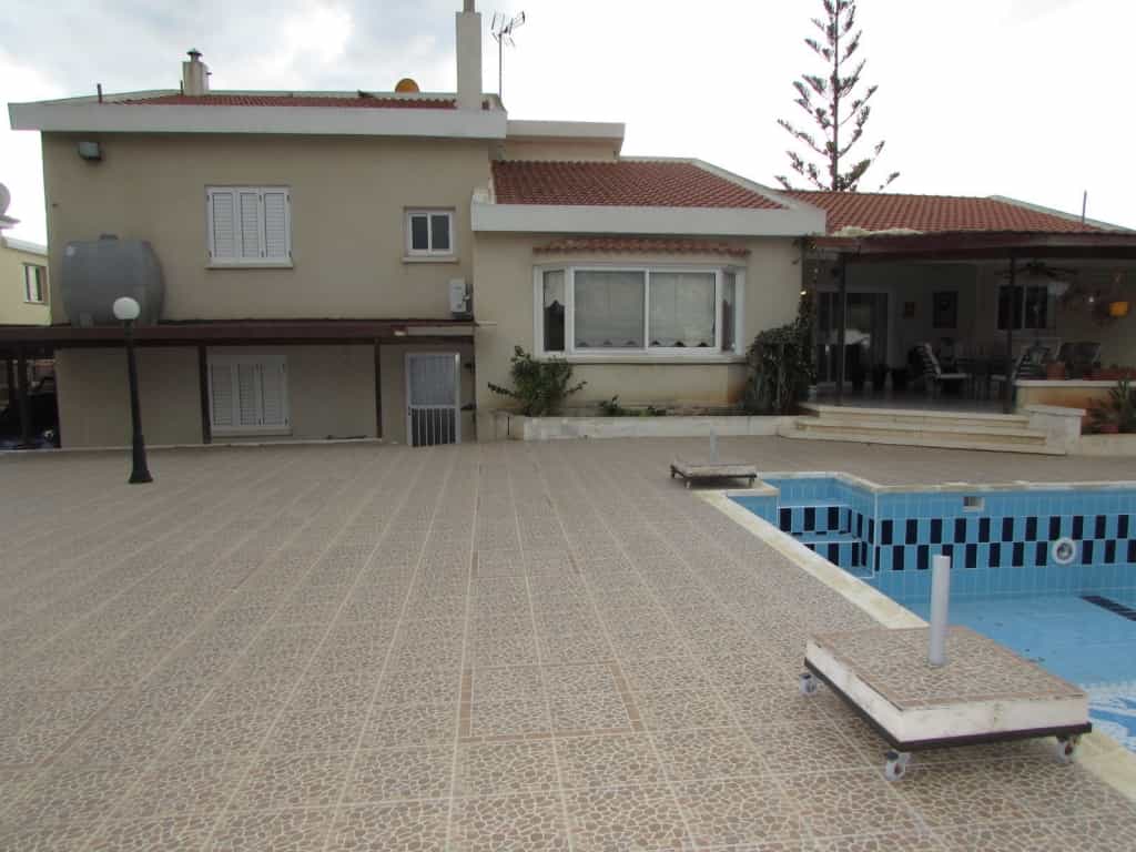 Huis in Emba, Limassol 10059541