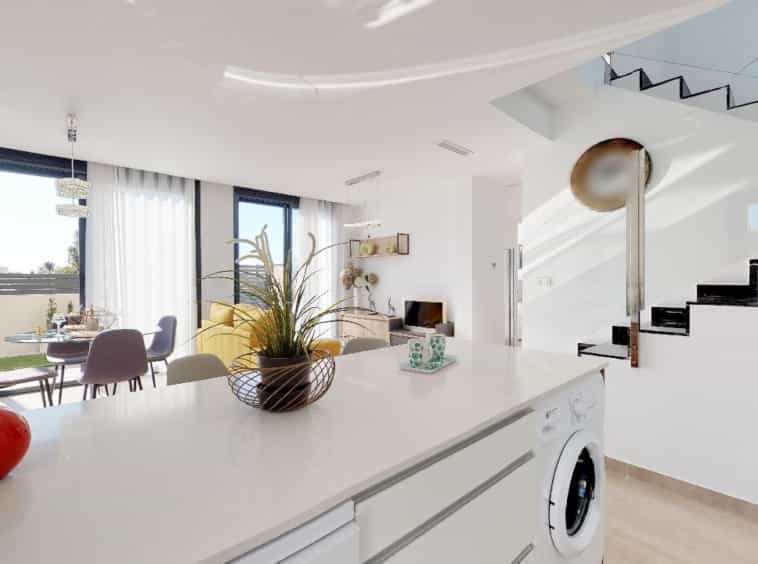 жилой дом в Los Montesinos, Alicante 10059682
