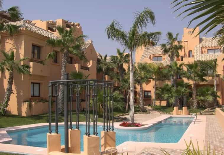 Condominium in Los Alcázares, Murcia 10060109