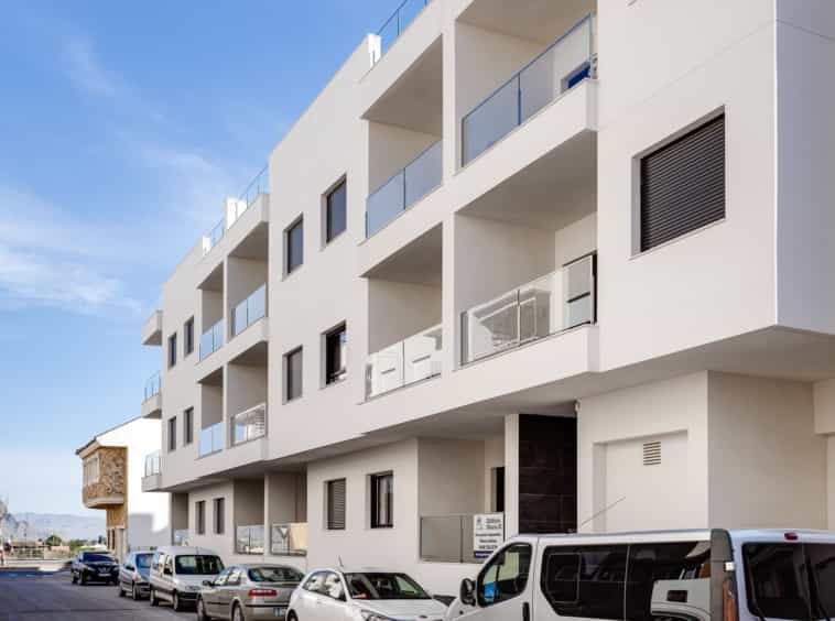 Condominium in Bigastro, Valencia 10060169