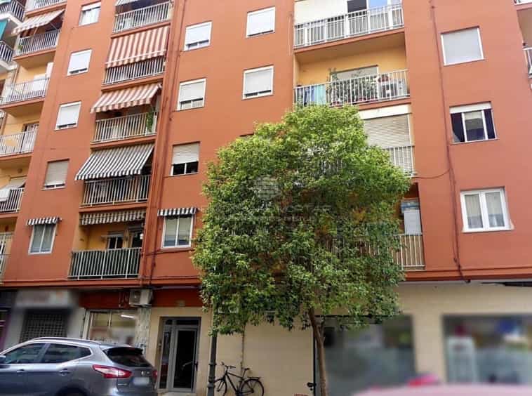 Condominium in Valencia, Valencia 10060690